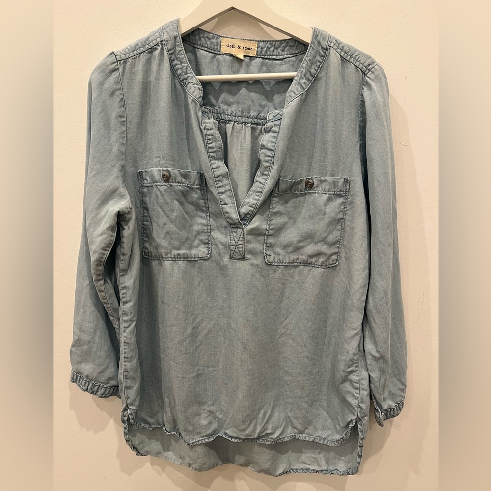 Anthropologie Cloth & Stone chambray denim popover shirt tencel medium